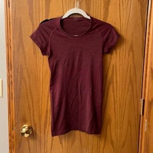 Lululemon top